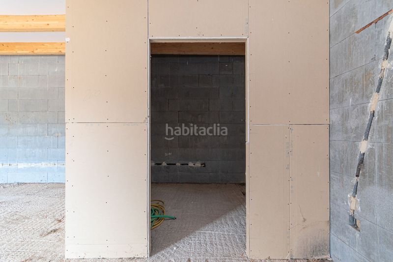 Foto 046a1997-939b-4b5b-969d-b6d2dc7a605a. Edificio en Cerceda