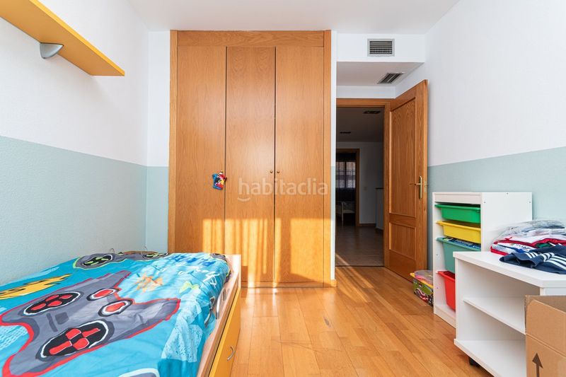 Foto 8d7ca577-b52d-47fd-84e7-fb485aafe6d3. Casa adossada amb calefacció a Perales del Río Getafe