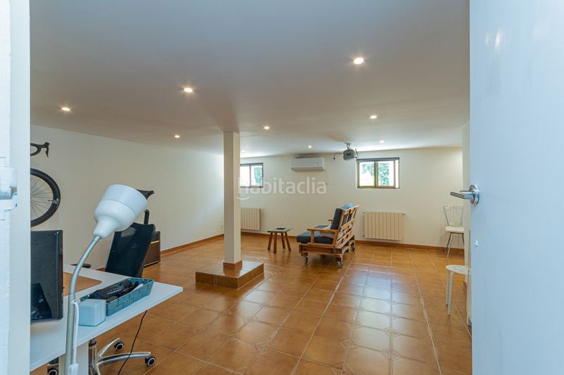 Foto 141af18f-2666-43b0-8f47-e0e2661228e9. Casa amb calefacció a Cerceda