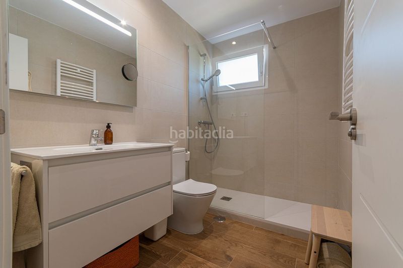 Foto ab528835-2bb5-488a-a394-191fc15d8efd. Casa amb calefacció a Cerceda