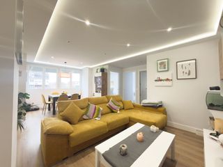 Etagenwohnung in Pilar