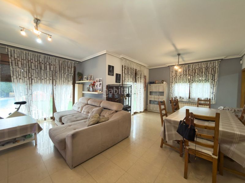 Foto 6bd13bb8-244f-4159-a77b-76380c9d9463. Casa amb calefacció a Eurovillas Nuevo Baztán