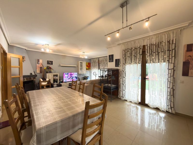 Foto da13da86-935a-4e33-93ee-9ba430ec180a. Casa amb calefacció a Eurovillas Nuevo Baztán