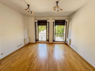 Etagenwohnung in Casco Histórico
