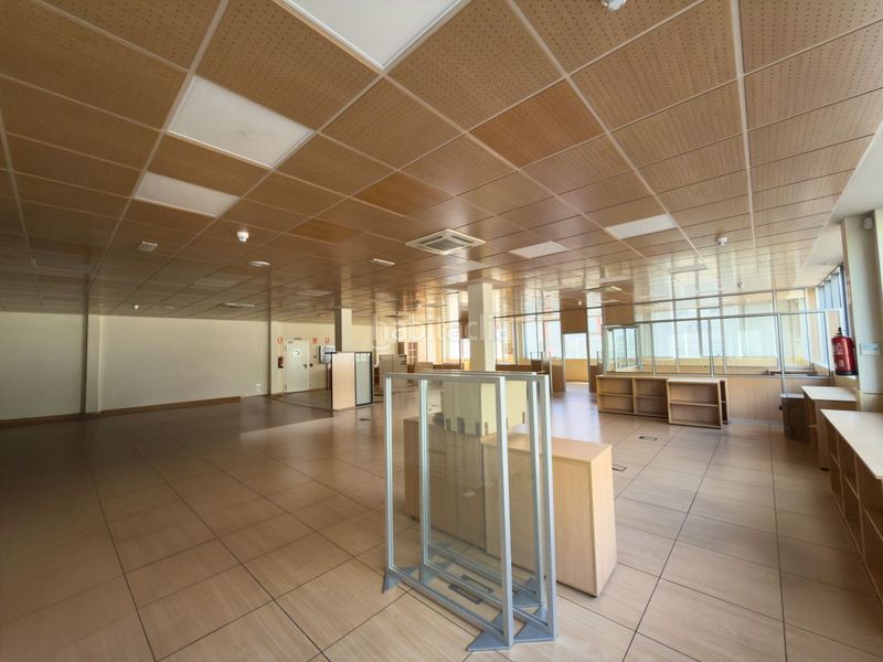 Foto aea8c713-4938-4aa9-a441-c4c867ba92f1. Edifici a Montserrat-Parque Empresarial San Fernando de Henares