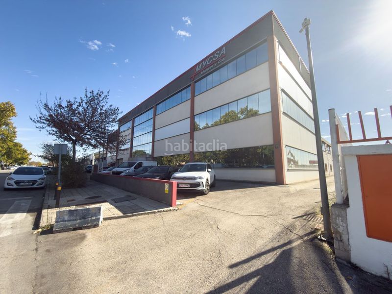 Foto f002e658-deb7-4f0a-a20c-775ea93b6303. Edifici a Montserrat-Parque Empresarial San Fernando de Henares