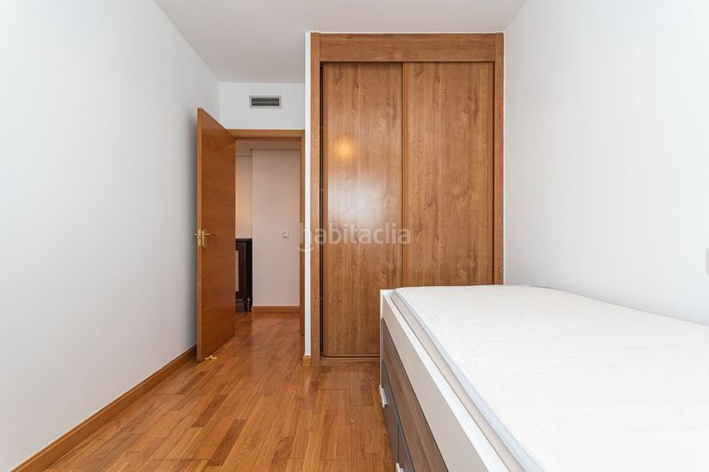 Foto 4aa0a5a9-167d-4576-a052-9d800a0d7e70. Pis amb calefacció a Sanchinarro Madrid