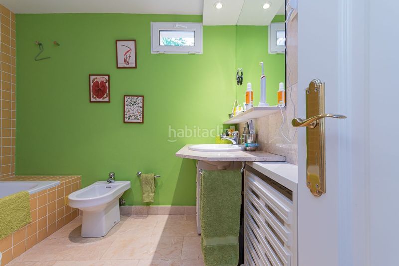 Foto 03d4acaa-c0fb-4c04-9912-c99b21b64f64. Casa amb calefacció a La Florida - El Plantío Madrid