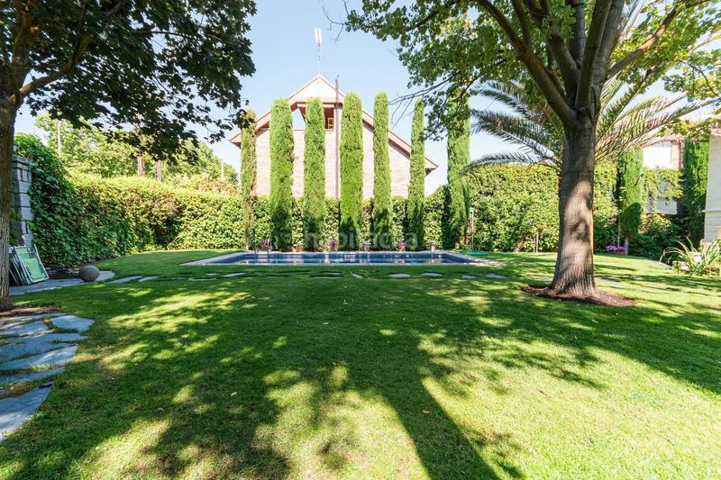 Foto 0f5f3889-4f7f-4abd-91fe-76d77ff4300e. Casa amb calefacció a La Florida - El Plantío Madrid