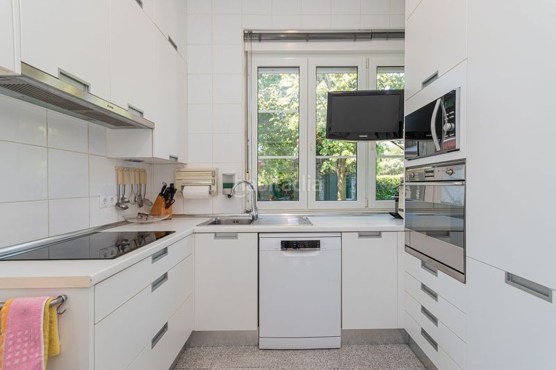 Foto 62d873f4-8294-4564-93e2-be3ac8e47e92. Casa amb calefacció a La Florida - El Plantío Madrid
