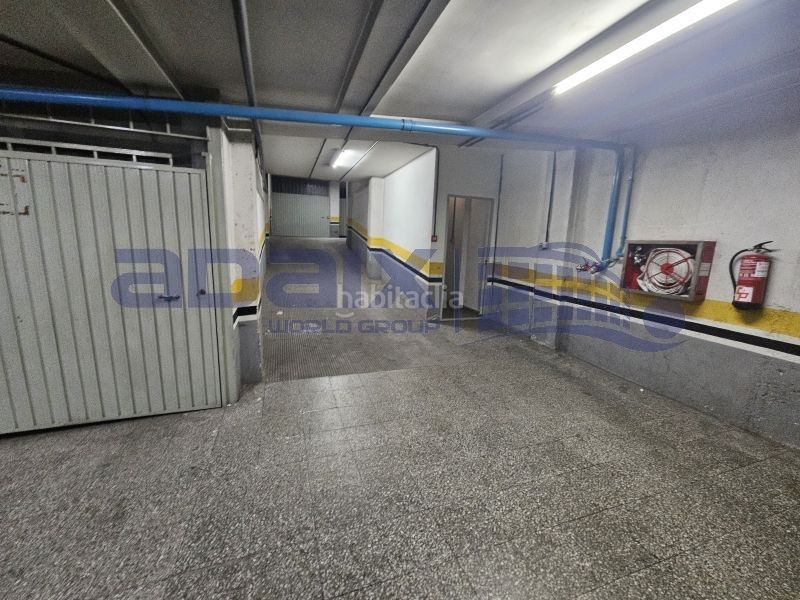 Foto 058e99da-8bc5-477d-8cbb-a69f7dd99940. Parking coche en calle ancha garaje en venta en , ciudad real en Puertollano