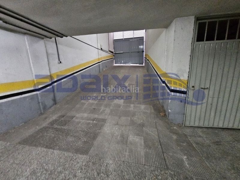 Foto 97bab084-586f-4b03-b724-a877835d64dc. Parking coche en calle ancha garaje en venta en , ciudad real en Puertollano