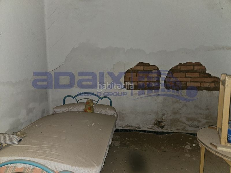 Foto 9e7b7c29-6421-4908-add0-1ffcf713d25a. Casa a calle de longuera a El Poblado - Abulagar Puertollano