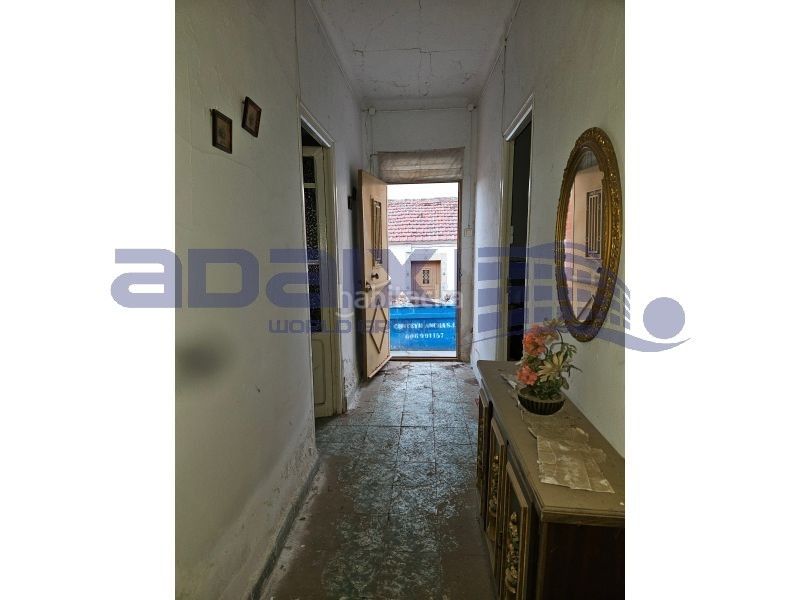 Foto e9f0faa9-1c47-4f02-aeb0-ee758f39dba1. Casa a calle de longuera a El Poblado - Abulagar Puertollano