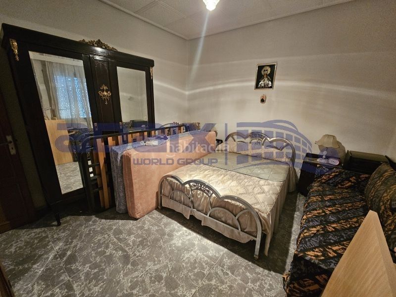 Foto 124f370d-f5b0-479e-8eac-03f412239a31. Casa a Centro Puertollano