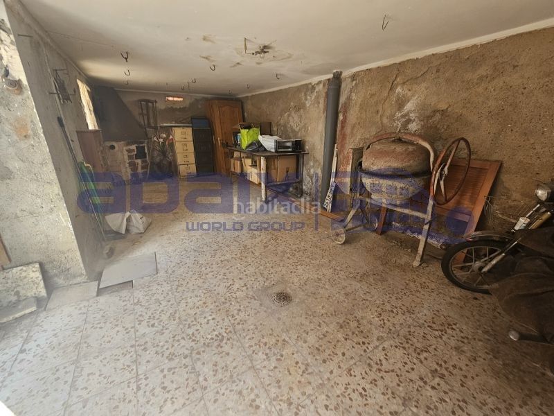 Foto 2ff9dae6-5ca3-40d0-b22c-ebbeaaa1e76b. Casa amb aparcament a PAU 2-600 Puertollano