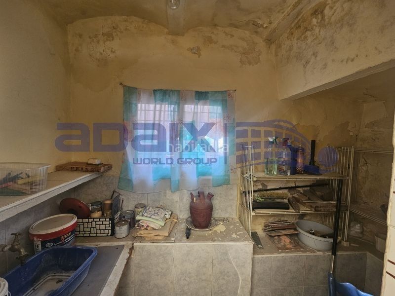 Foto 8c1f9b83-f872-4c6b-b494-ced996062673. Casa amb aparcament a PAU 2-600 Puertollano