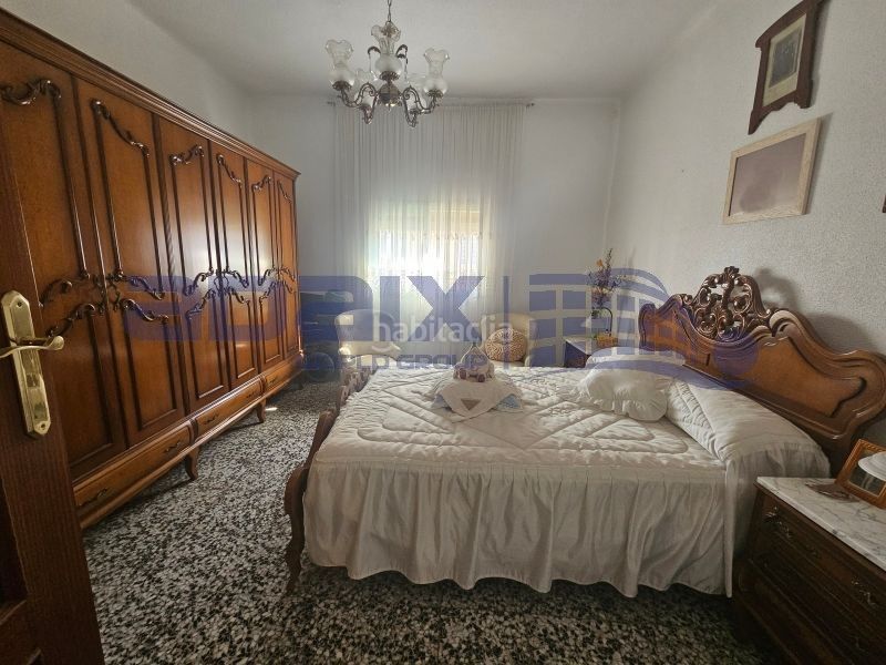 Foto c88f808e-f958-4612-a149-db5aed664de5. Casa amb aparcament a PAU 2-600 Puertollano