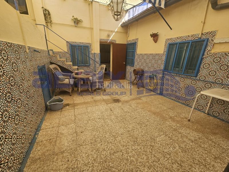 Foto fd266f52-fa28-414c-b611-3f19b6682d91. Casa amb aparcament a PAU 2-600 Puertollano