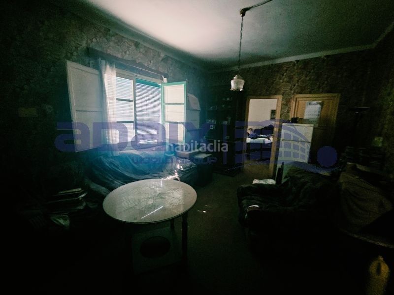 Foto f45fa9bc-df52-4cd3-9e30-303996fbbe73. Casa en avenida primero de mayo casa en venta en , ciudad real en Puertollano