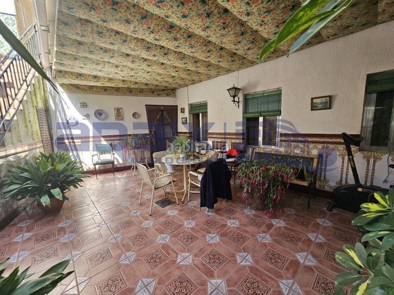 Foto 1ed38a30-ba10-4b98-8738-b6d712b84ea4. Edifici a carretera puertollanoalmodovar del campo a Almodóvar del Campo