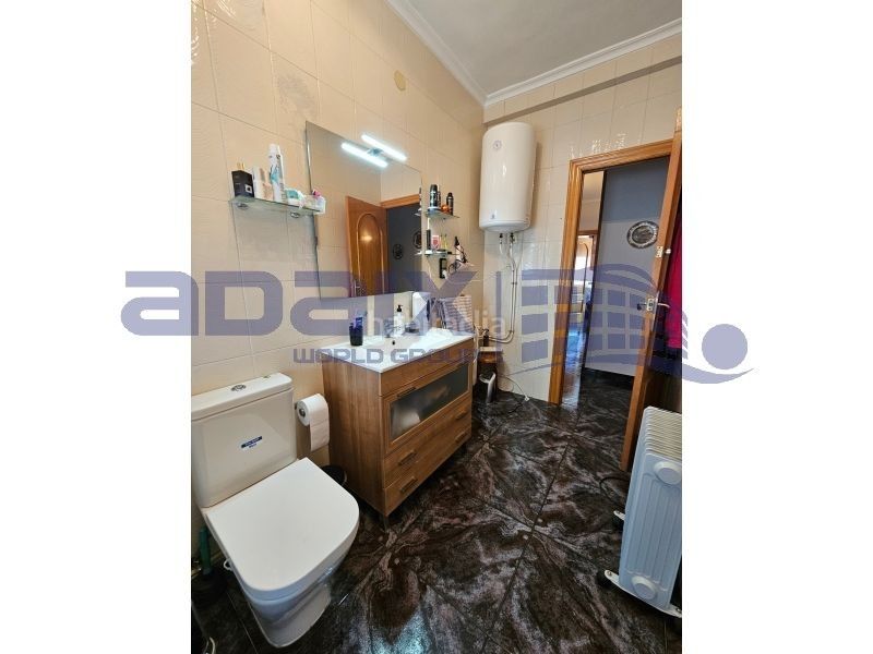 Foto b337a607-b5a1-4231-935d-9a1416799f3f. Edifici a carretera puertollanoalmodovar del campo a Almodóvar del Campo