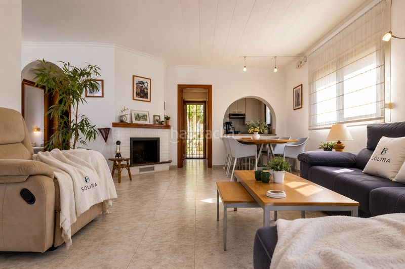 Foto c47c7151-4d23-4da1-bf36-e337d0ee89e5. Casa amb xemeneia calefacció aparcament a pla de maset - cap de Salou Salou