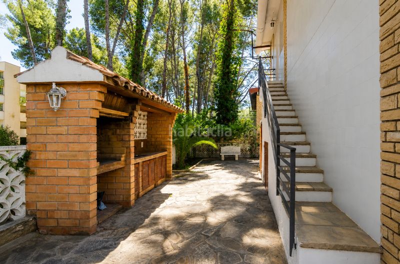 Foto ce48f30e-f823-4bfc-ac5a-37fd2e330ed7. Casa amb xemeneia calefacció aparcament a pla de maset - cap de Salou Salou