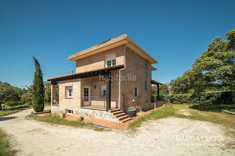 Foto e534b112-0a84-47bf-ac9c-9dbefe86964d. Xalet amb xemeneia calefacció a Mojadillas-Parque de las Infantas-El Paraiso Valdemorillo