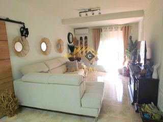 Etagenwohnung  Calle recas. Apartamento con plaza de garaje y trastero. yeles