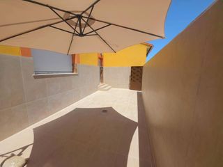 Casa adossada  Calle granada. Chalet reformado de 4 dormitorios en mag�n.toledo