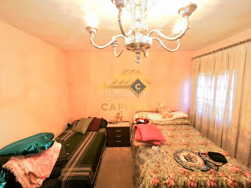 Foto 174054e9-63b1-4063-8823-032f8b352aac. House with heating parking in Colmenar de Oreja