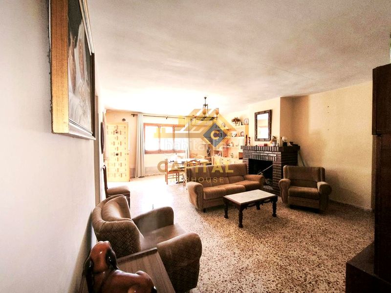 Foto 812d9add-6f25-40c1-9eb5-36892be60bac. House with heating parking in Colmenar de Oreja