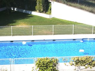 Flat  Ocaña. Piso con ascensor, garaje y piscina en ontígola