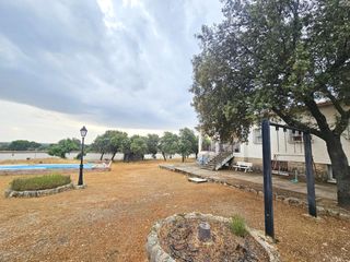 Maison  Valdeolivas. Chalet independiente con parcela. villa del prado