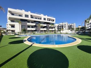 Dachwohnung in Villamartín-Las Filipinas