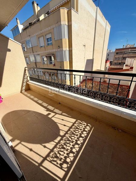 Foto 71fe35df-9857-45ae-8423-7360dbfc265f. Apartment in Centro - Muelle Pesquero Torrevieja