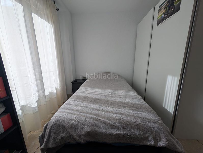 Foto b9d7da08-fdb5-4d90-b65a-37235fec29fa. Pis a Centro Santa Pola
