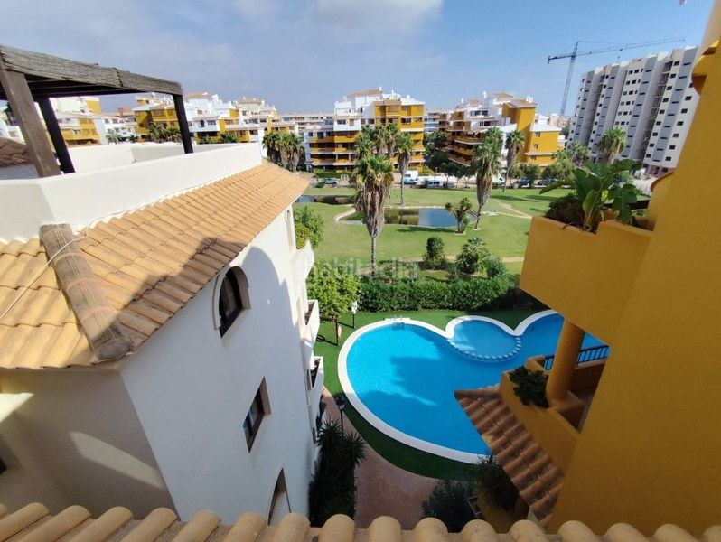 Foto 35123d01-fc86-4b17-a2a0-951af19f9b99. Àtic amb piscina a Punta Prima Torrevieja