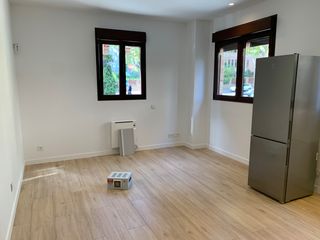 Location Appartement à Calle de martín machío 1. Piso de 1 dormitorio en alquiler recien reformado
