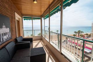 Location Appartement  Calle de valencia 1. Espectacular apartamento de 3 dormitorios situado en una ubicaci