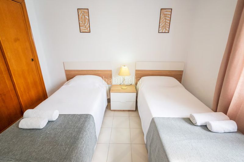 Foto d478da89-1dd2-4eb0-a642-a8028b569038. Miete appartement mit parking in Playa Levante Benidorm