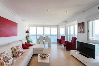 Affitto Piccolo appartamento  Avenida de madrid 23. Apartamento con impresionantes vistas al mar en primera línea de