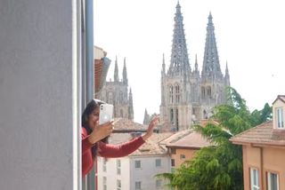 Affitto Piccolo appartamento  Calle cabestreros 1. Amplio apartamento de 3 dormitorios situado en pleno centro hist