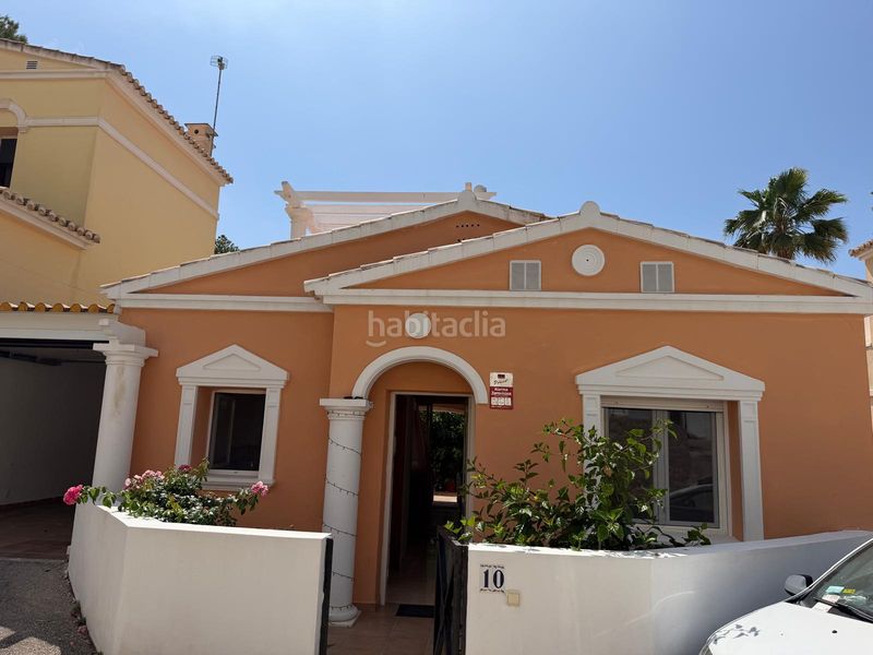Foto 38fd4784-999c-4e1b-9afb-8a7cd57d6035. Casa amb calefacció aparcament piscina a Cometa Calp