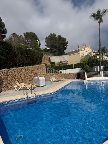 Foto b00a72a9-f339-42a5-a2b2-8bc134adcc46. Casa amb calefacció aparcament piscina a Cometa Calp