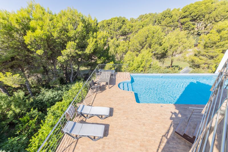 Foto 838e41c2-3853-44be-a807-13bb31c0f2b7. Casa amb calefacció aparcament piscina a Altea la vella Altea