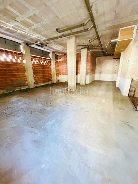 Foto c3f55662-2374-40b7-94fb-f2f421b6d86d. Local comercial a Plaza Crevillente - Antiguos Juzgados - El Asilo Elche / Elx