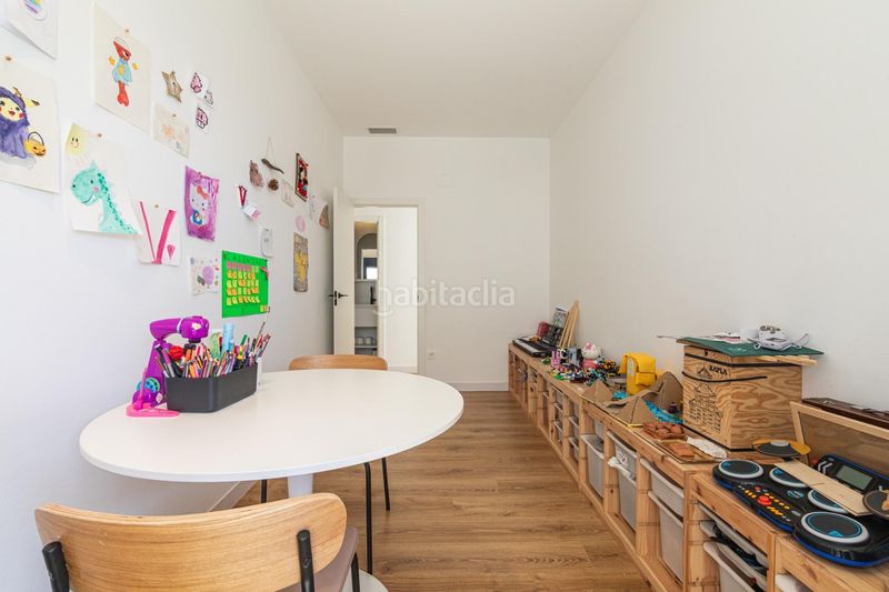 Foto ac5d9436-3228-4696-ac0e-082331f43aa5. Planta baixa amb calefacció aparcament piscina a Elche / Elx