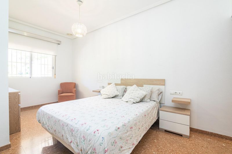 Foto d41d7003-959a-4a81-9599-85461a51ce1a. Casa amb calefacció aparcament a El Travaló - Martínez Valero Elche / Elx